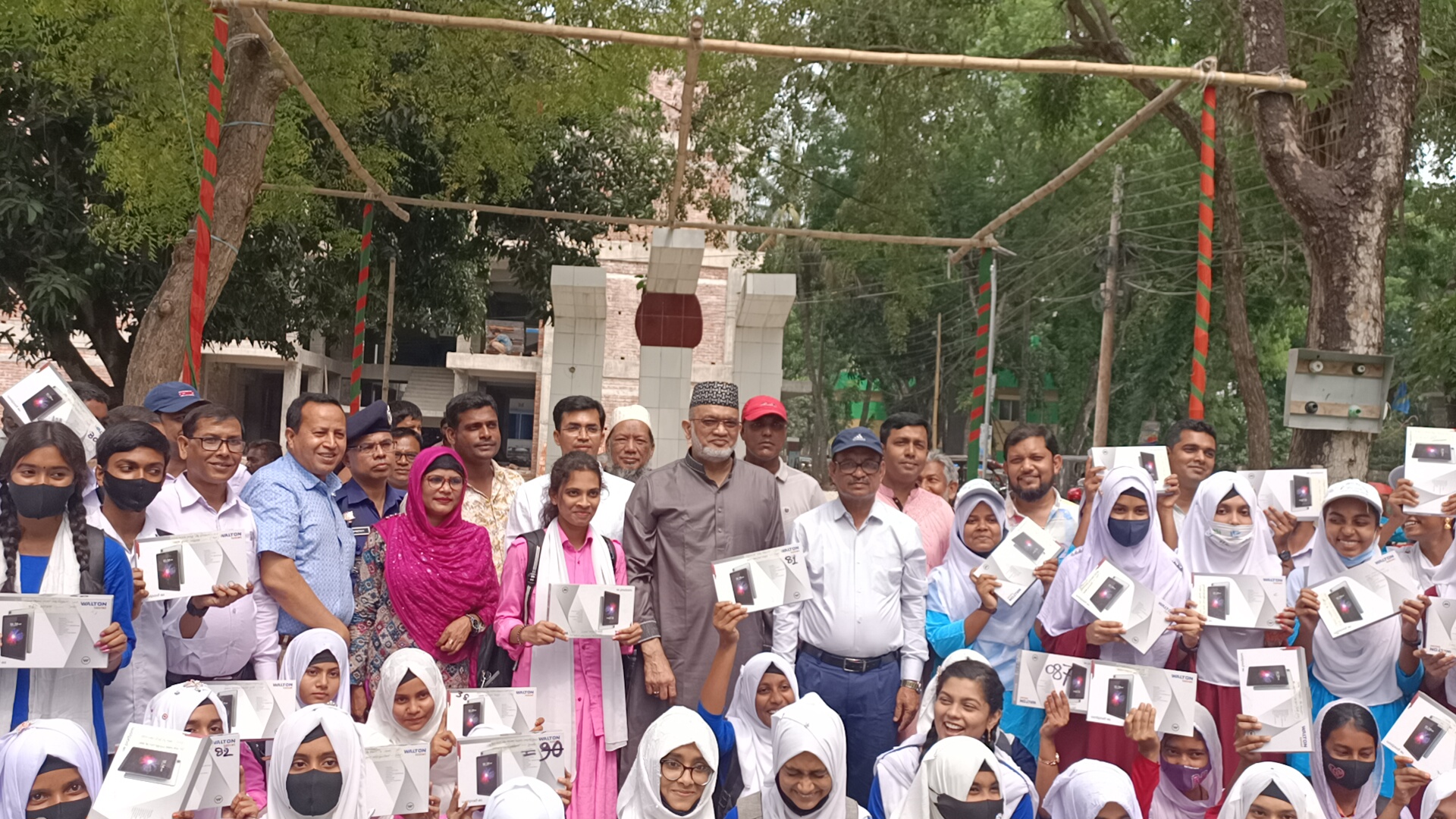 a7f6b6b5-75b2-494c-8c41-969ec42347f1