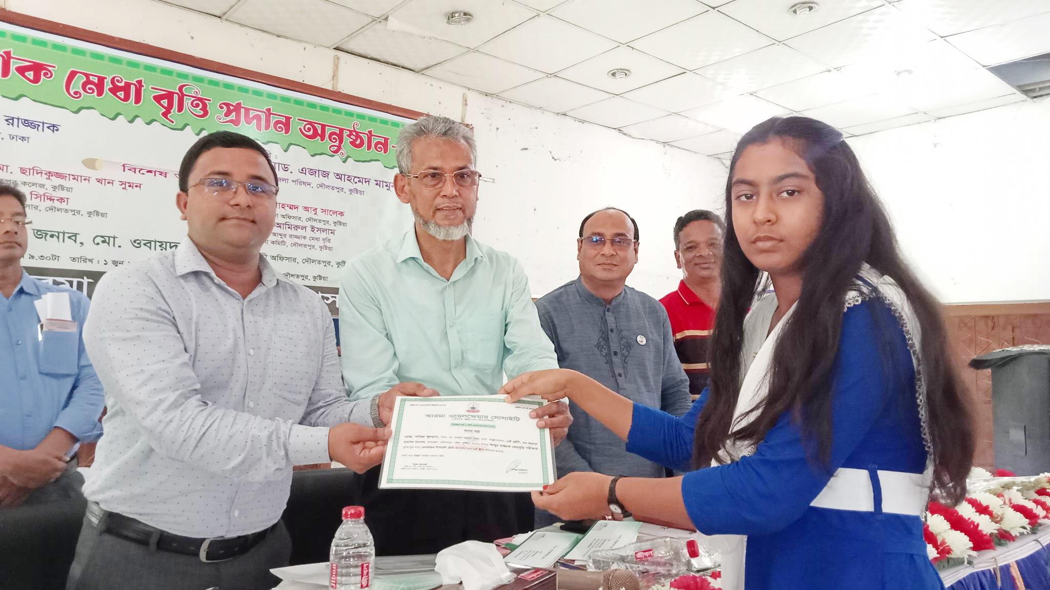 d62f1541-2a62-46f9-91ac-7c759bc93a31