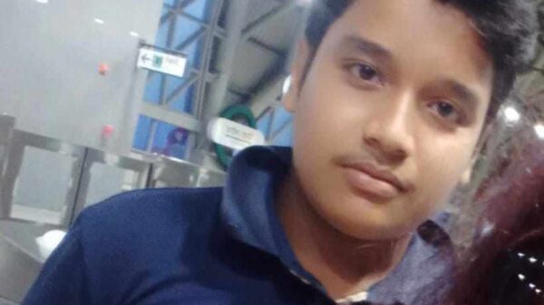 b3ea710d-5ae7-4984-8df1-6b9bc20622ee