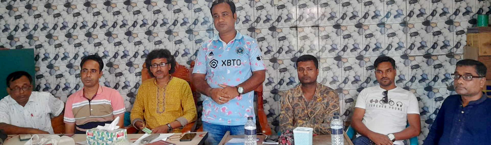 303828b2-bfd6-4a4c-9ed7-6317f3480925