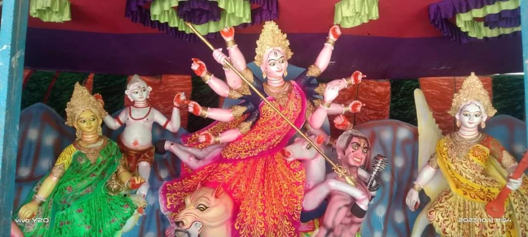 2edb0213-54fd-4d28-bcd0-65471bf76558