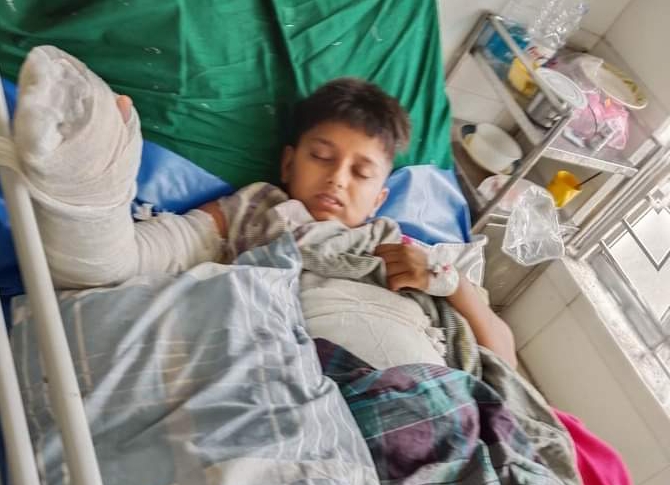 e0a962d4-628f-435d-a395-38f36d9eba72