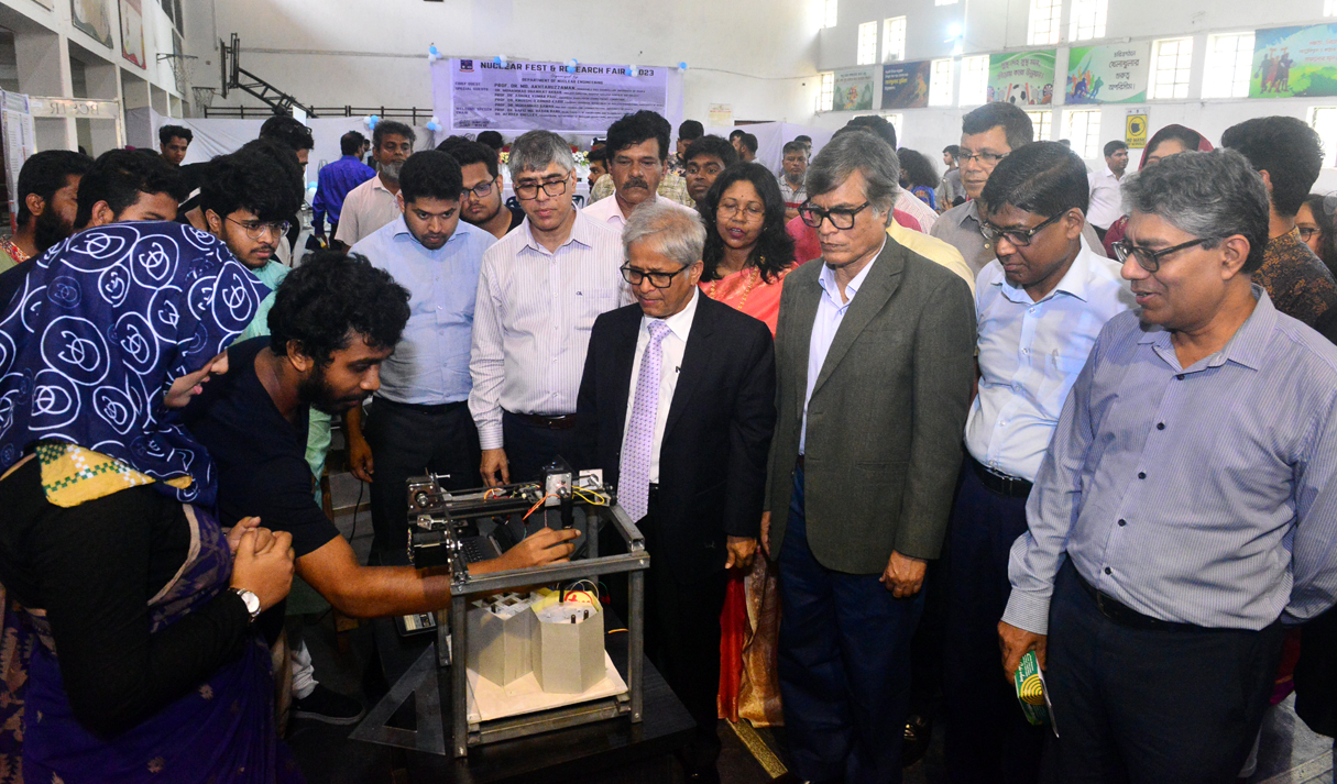 5df598d6-16ed-43f2-a034-157fbce21f10