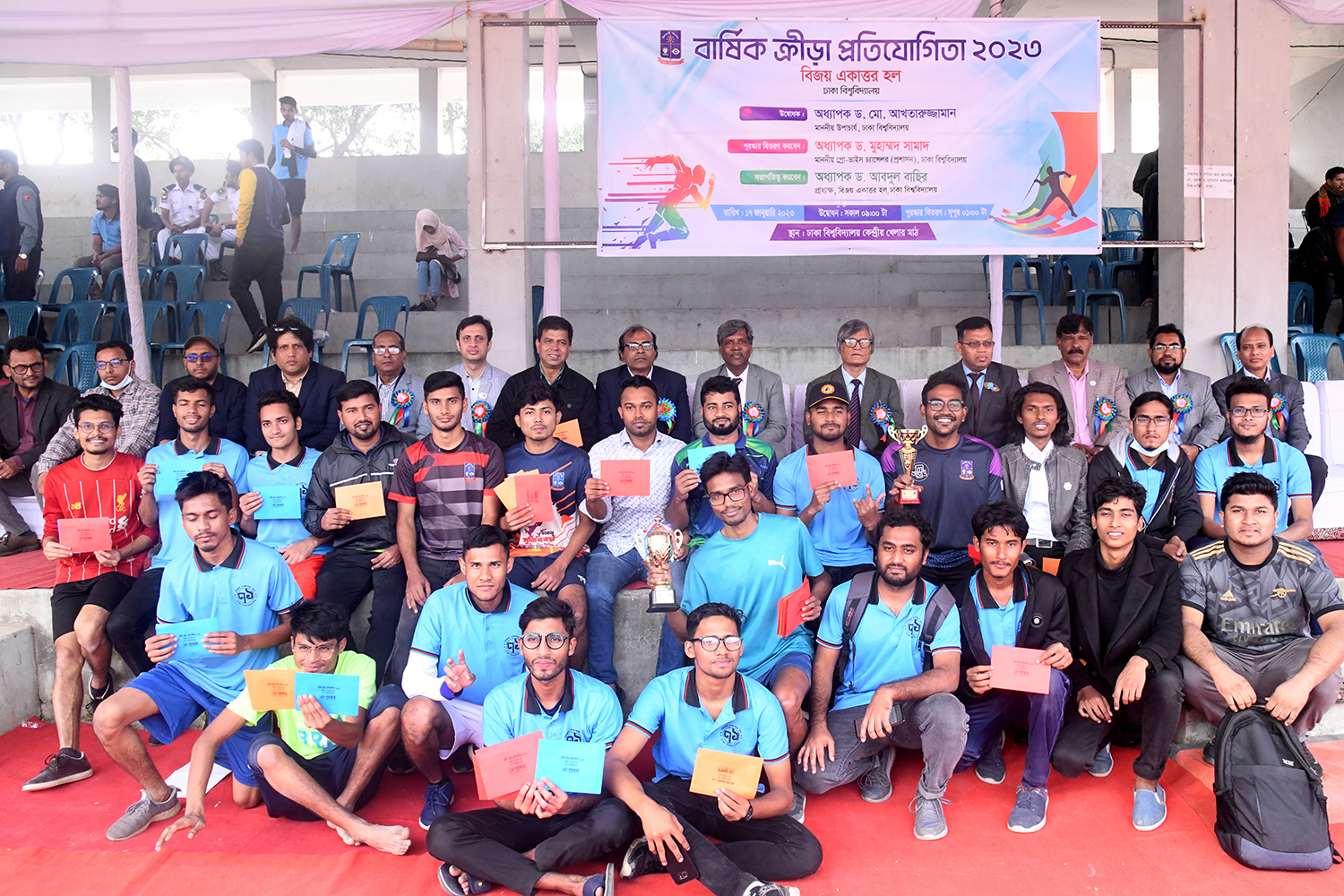 b796687b-e463-47e4-968b-cc62396a0e61