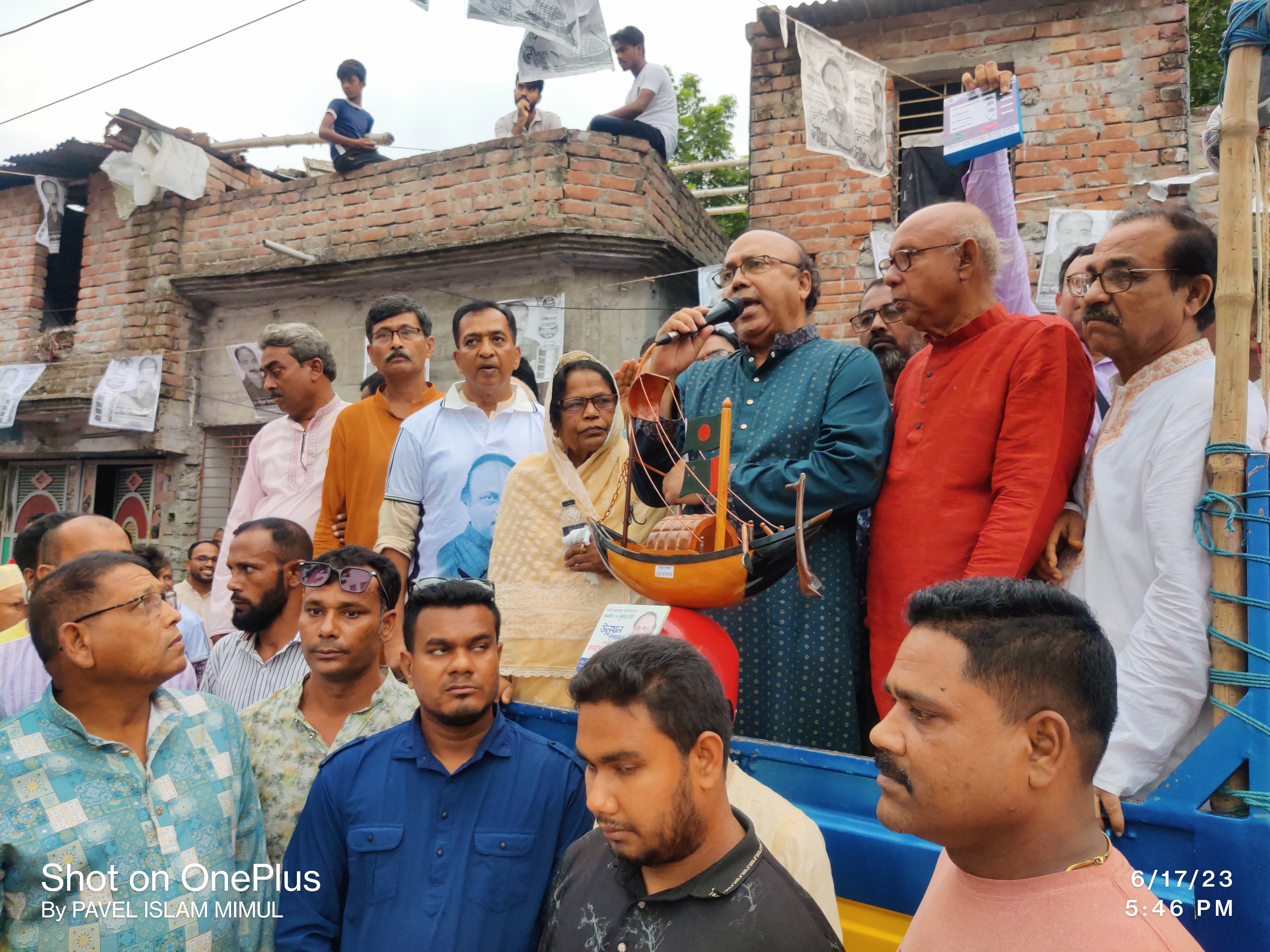 0b916136-8acc-4ca4-864c-a8f13b479ee9