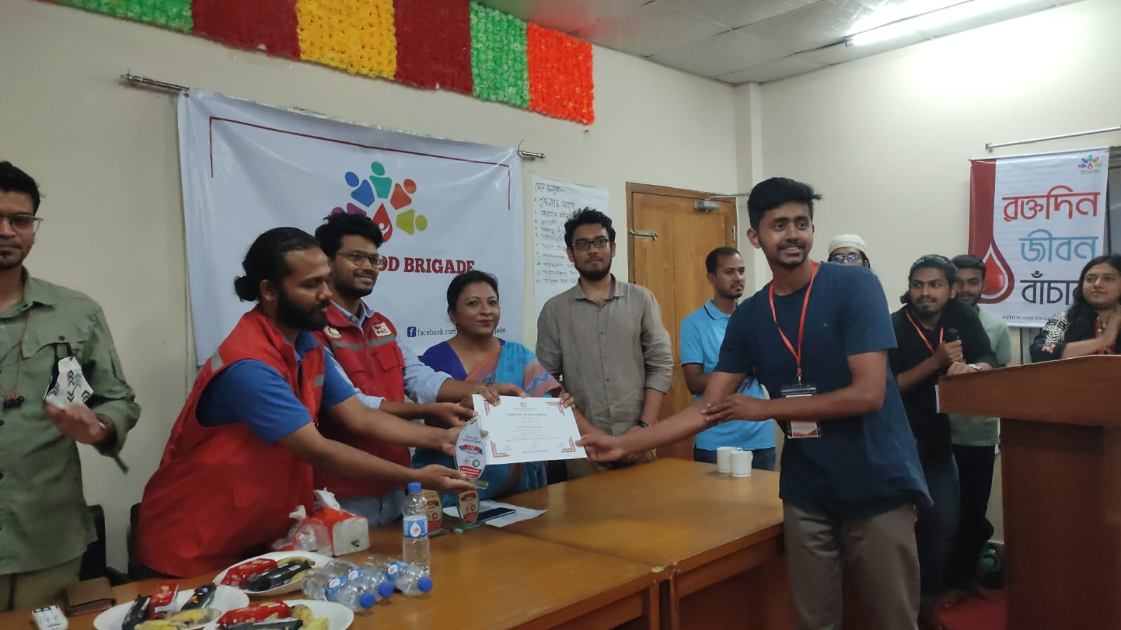 ca80de10-4c69-41d4-9891-a16014e63a22