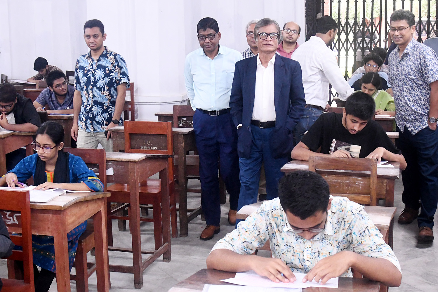 3d316839-7da8-4dae-a5e2-94686c850cdc