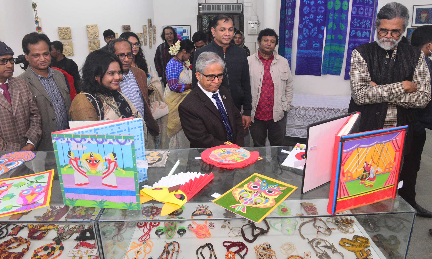 731bb33a-8e2a-4def-b8cd-5c30f1d96236