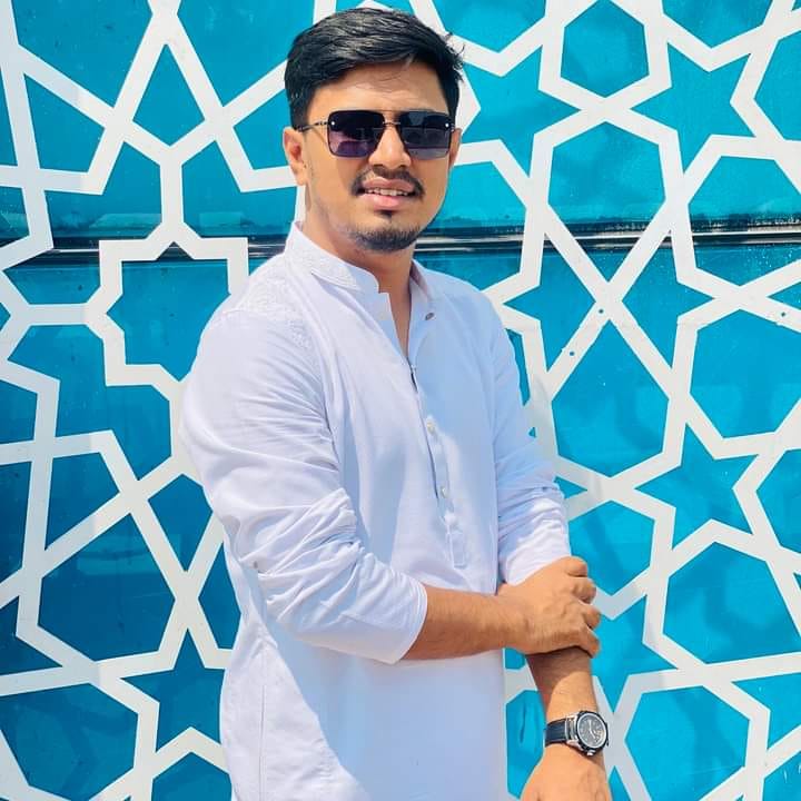 1a8d83fc-34df-4d96-9770-7efd70bc921e