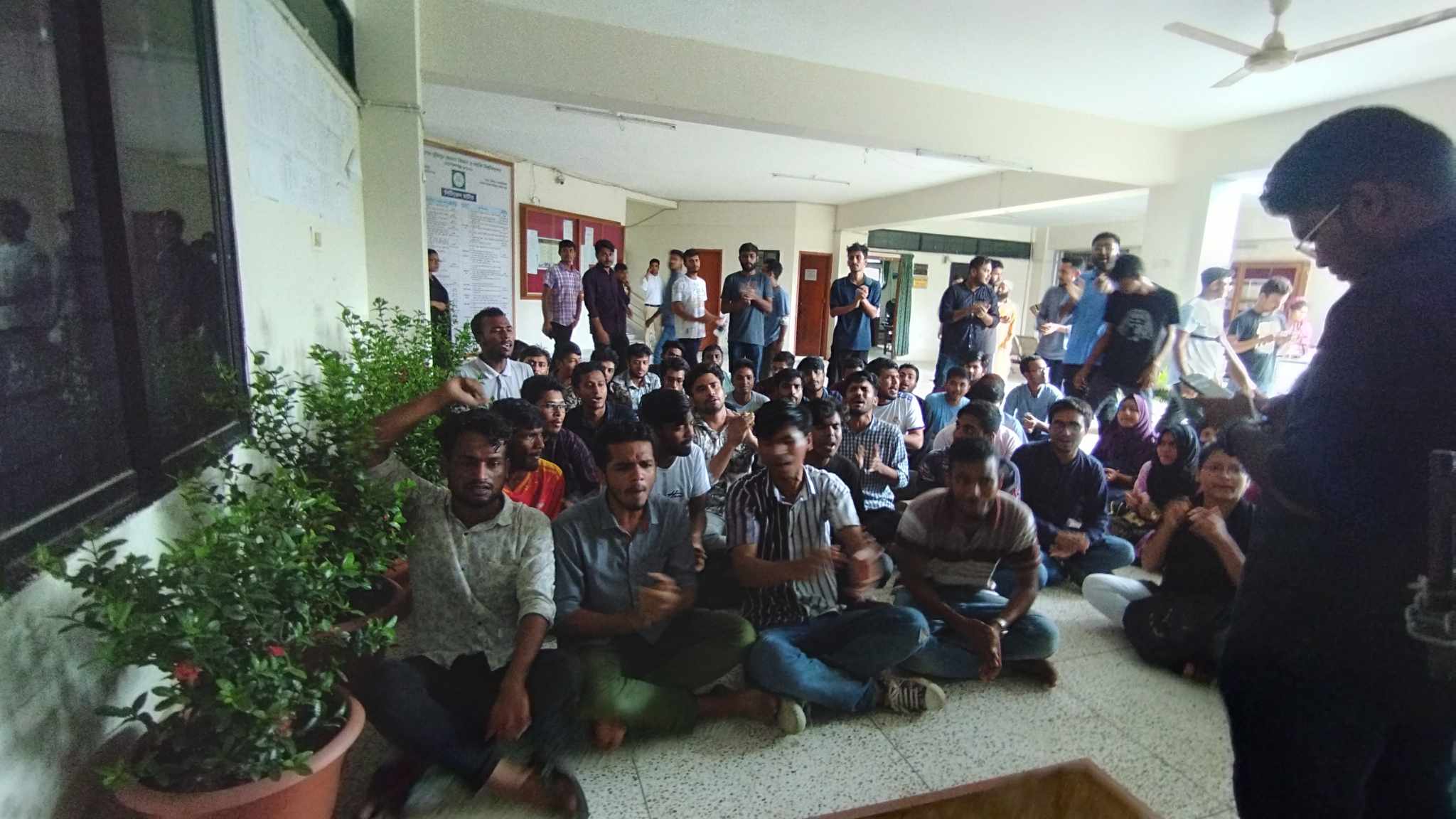 43b94784-e55a-4ae1-8b04-0108628e7bcf