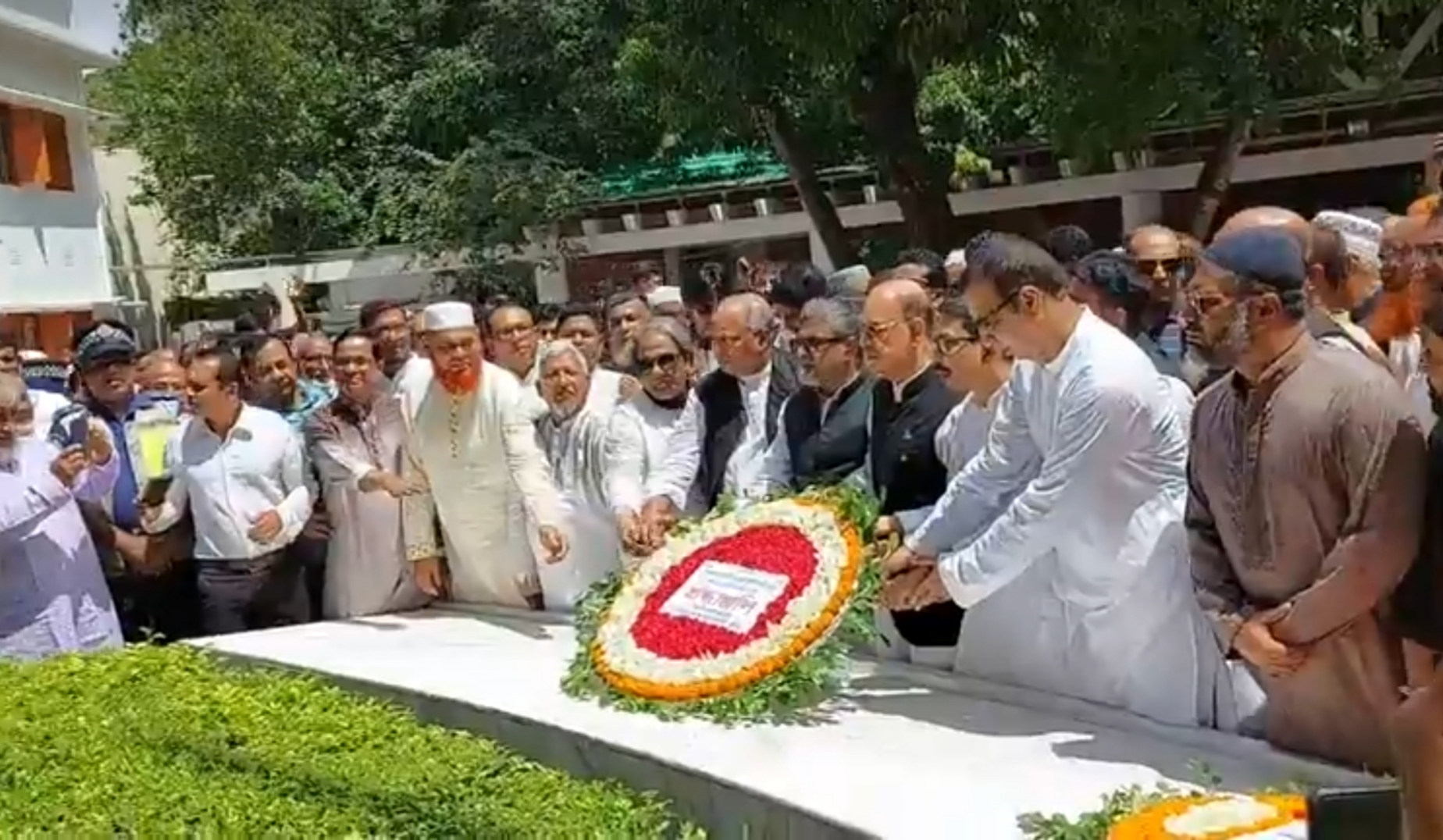 34ee8d2f-cc84-4a69-9446-8de7a0ff35bc