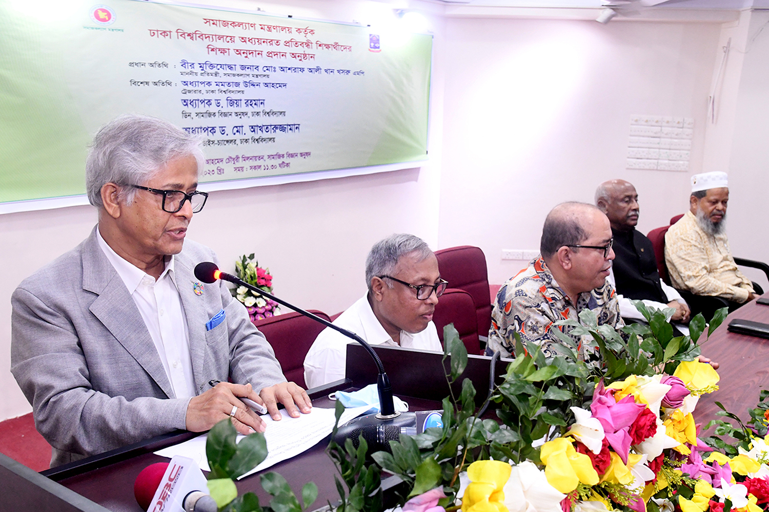 109c4dc7-5501-495d-afd8-ee904869f907