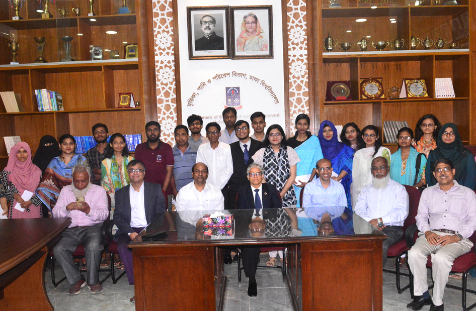 ec625773-90fc-421c-86a2-1458772cf08a