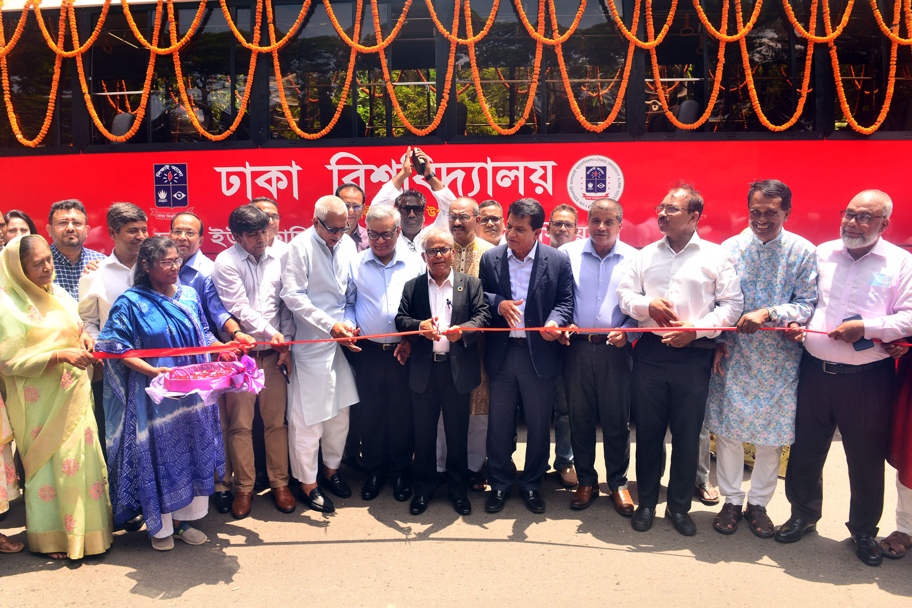 ea31dc75-6cf7-4f2a-84a0-b634004405f3