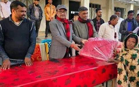 b6c542ce-f3f8-40f2-bb7a-20df5e9cfe00