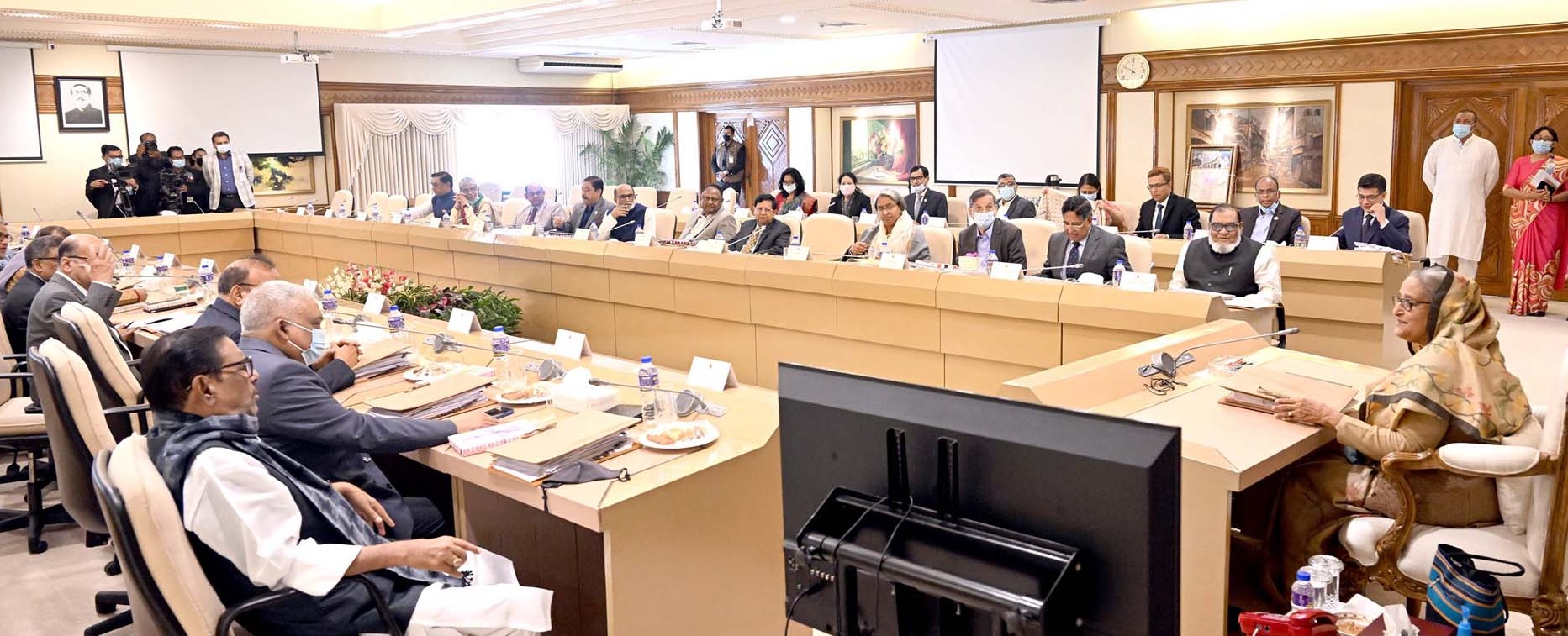 c43e9653-f266-48f3-8eed-b82ef8c6ff88