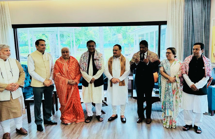 4b56f7a6-edd0-4d46-8a60-e1379776547b