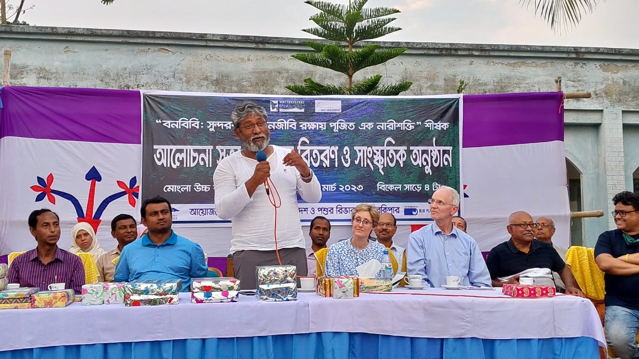 406a9d79-a955-4c74-8117-186c4afa431e