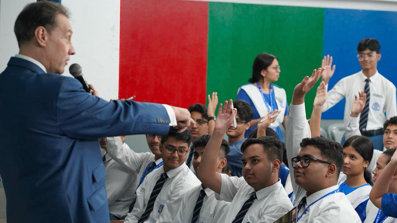 065b3c3d-f643-4a4c-9616-3ca3efbbb9c2