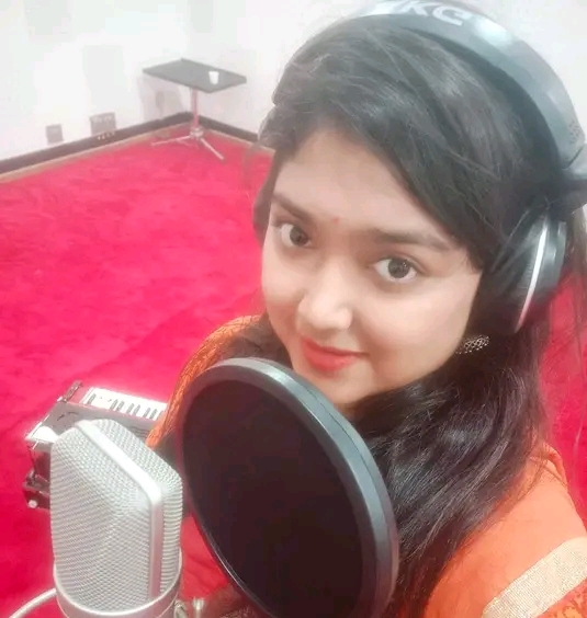 4abd32b8-dcd9-4c02-b1f4-2d53101335f7