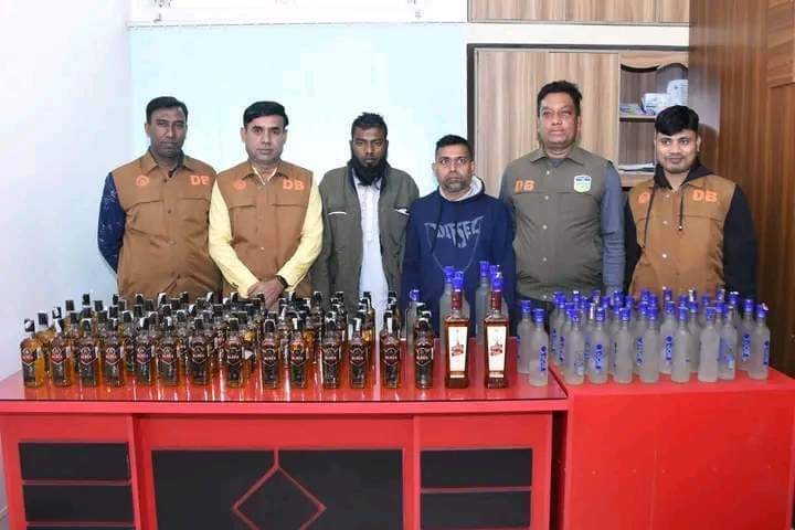 f6457a81-9c67-4036-afca-6a409beda39d