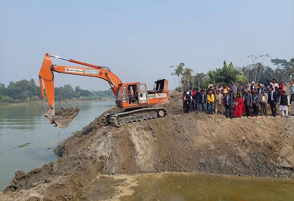 cf44da95-21c0-46a9-b31e-4fea434e9bd2