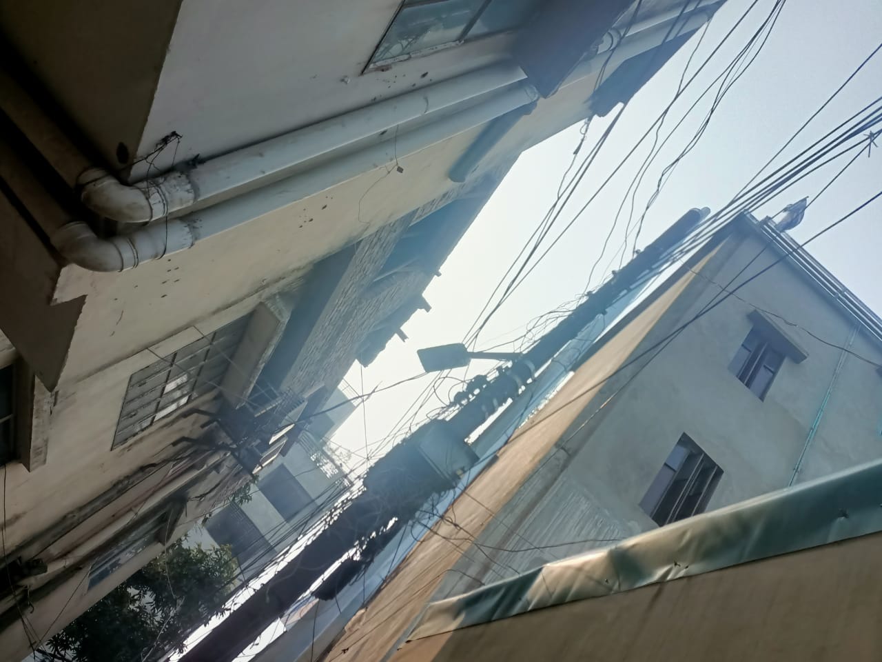 660b1a6f-a46b-496f-a798-305d90de718c