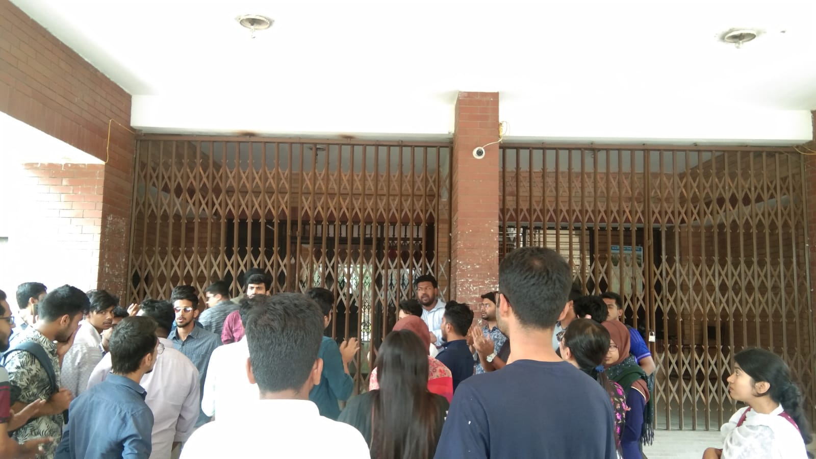 c9910154-bcdd-4aaf-a5c9-f1b8753b678c