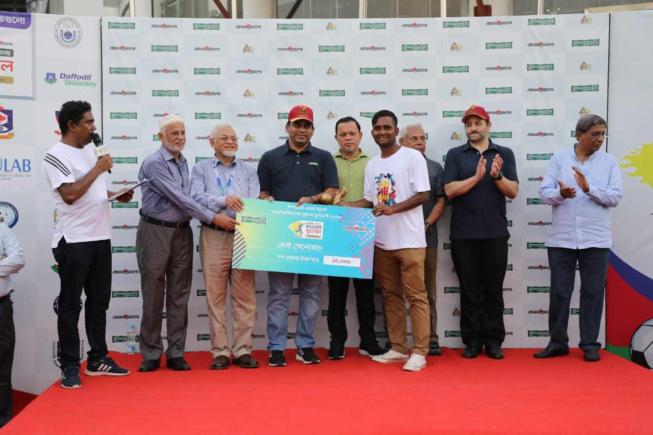 d46f9cdd-b49d-4bd4-967e-2888a7e0c5d3