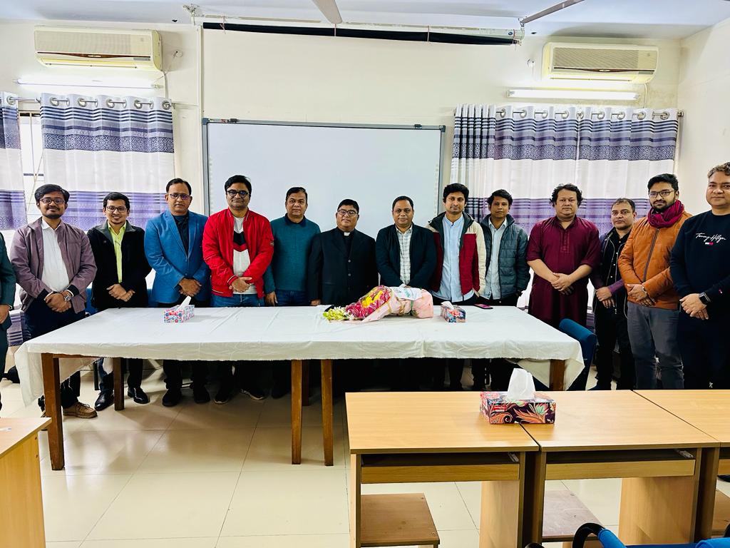 f16d942e-bc0c-4ca7-8da1-9a7a97a9b750