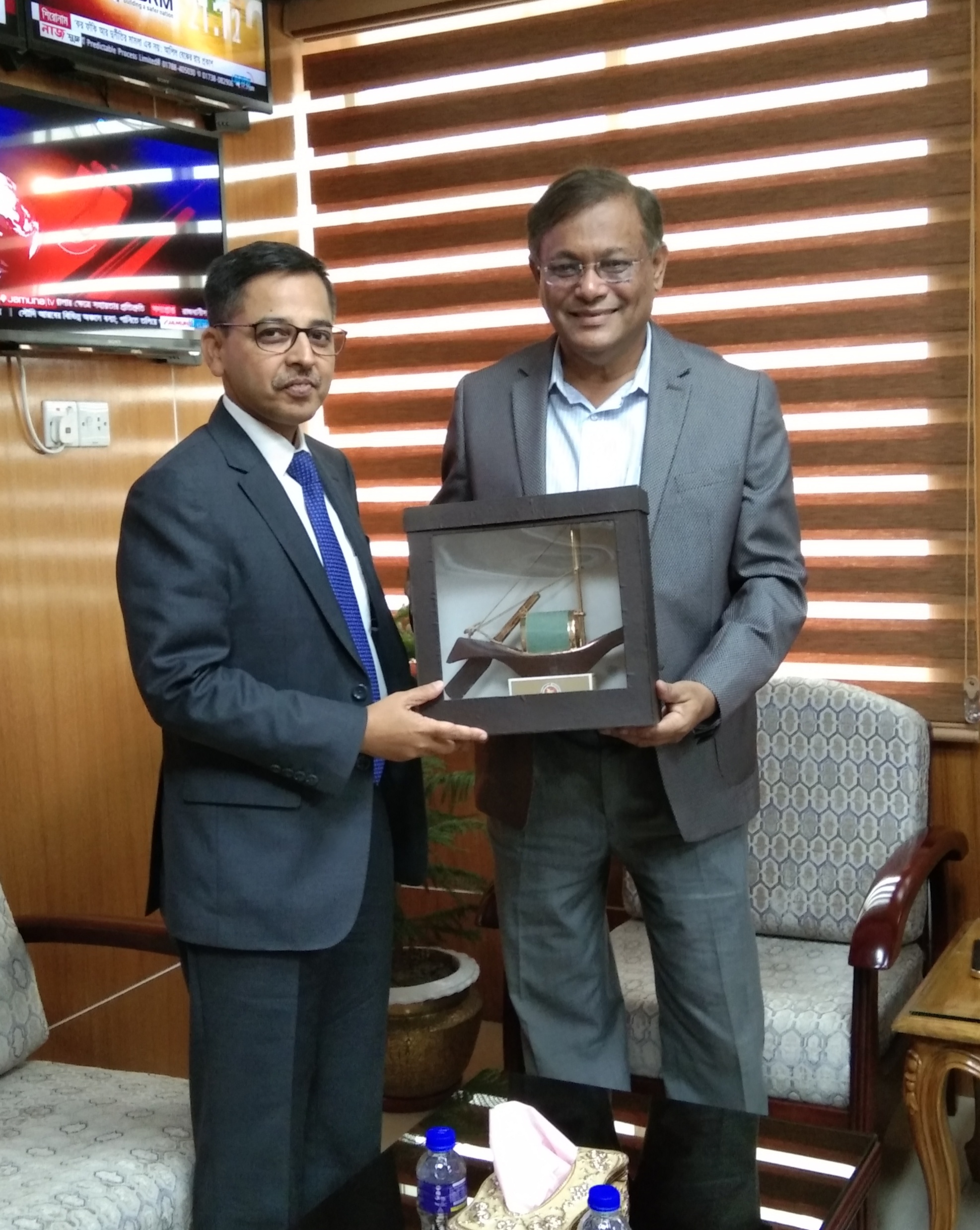 b335330c-b5d6-4503-89db-ae2ce33618df