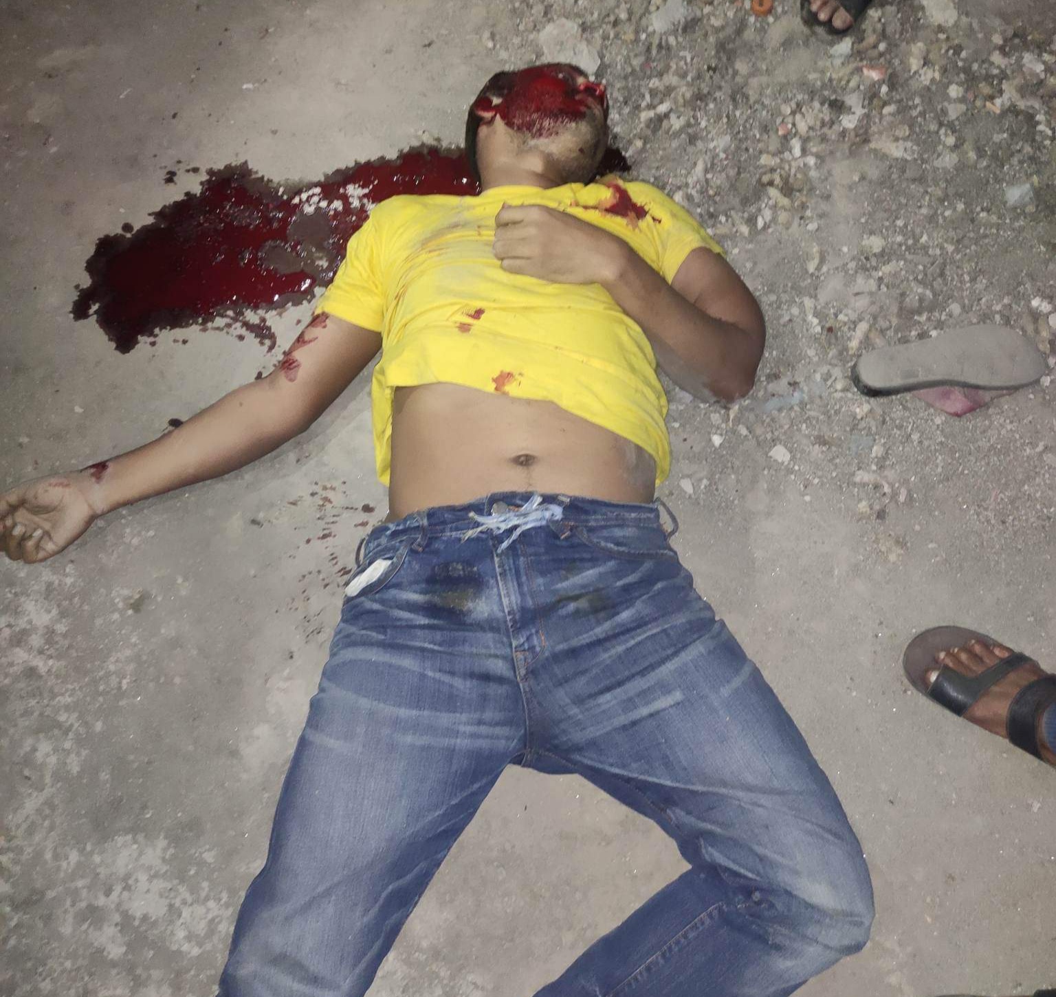 b90b809b-0fa6-4584-a8d9-0f5a88ed7cb2