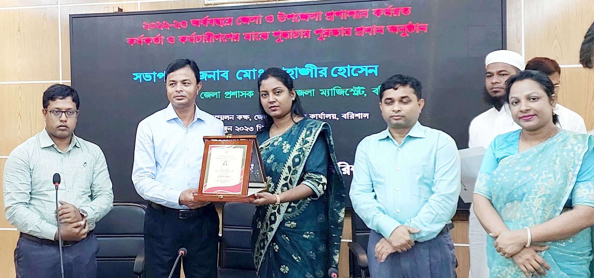 3cf5bc4c-9f6f-4cb7-a9a2-a75eed10fac1