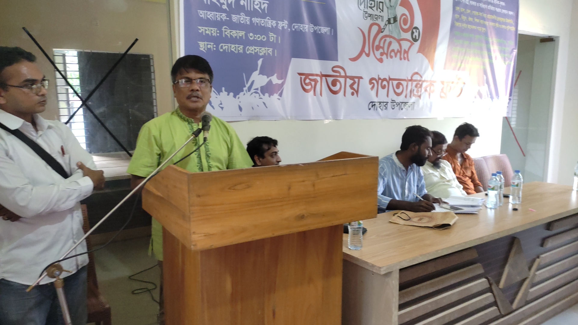 80cce9c5-e2b9-4b8e-a7ec-59afadf93a56