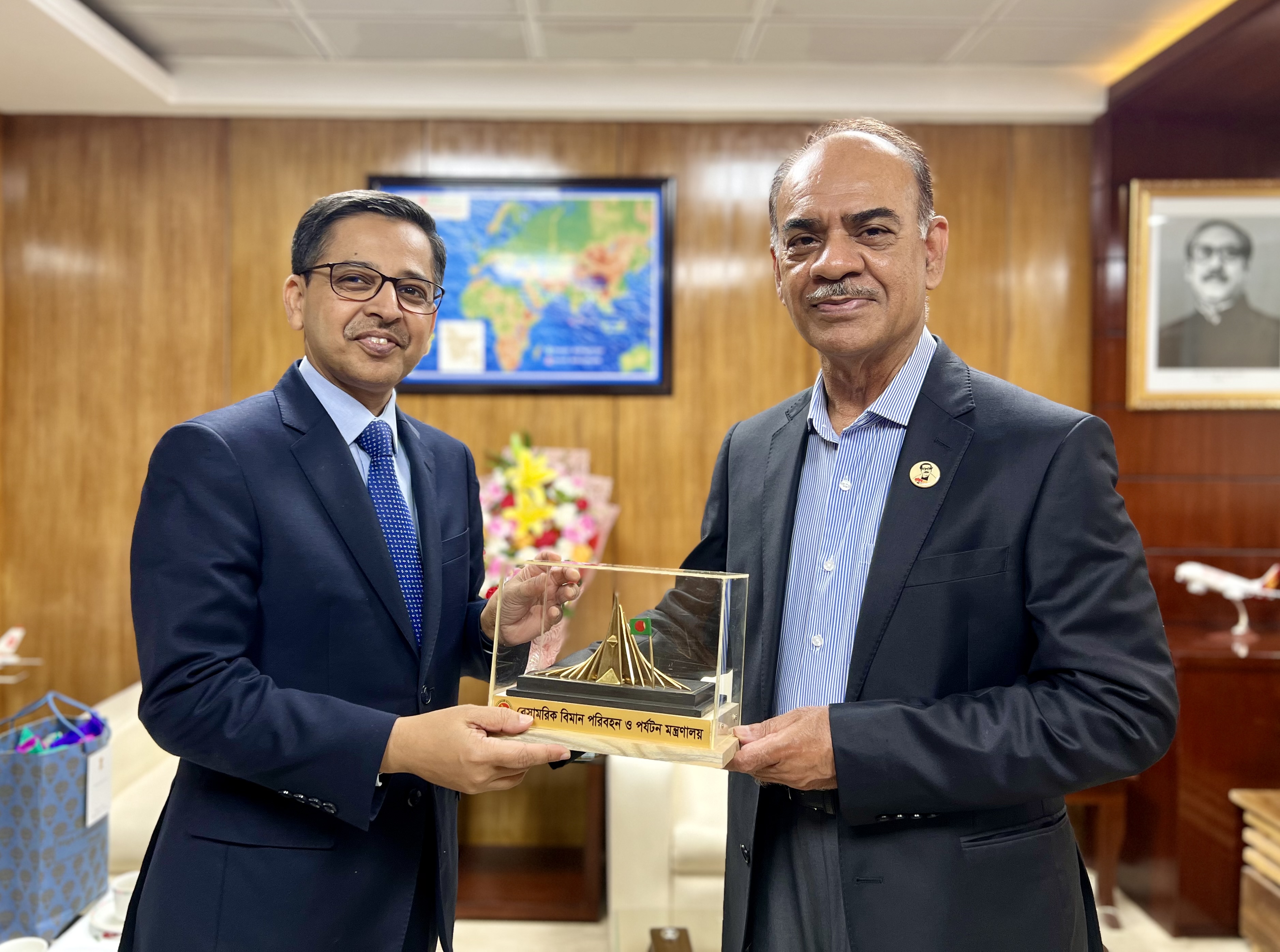 32775cde-814b-46ed-a52c-8d1140aadd0b