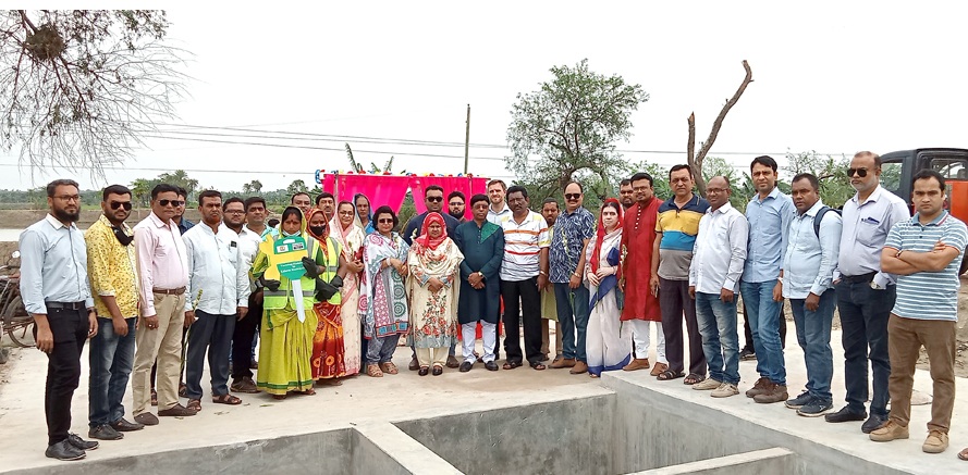 e8a3f77a-8f53-4ded-8025-f0ef2dd72ad1