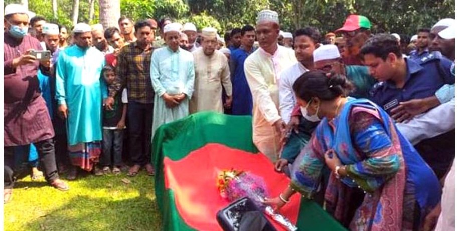 6bcc2939-fc40-43f1-a9ca-6e8e5cc66ee0