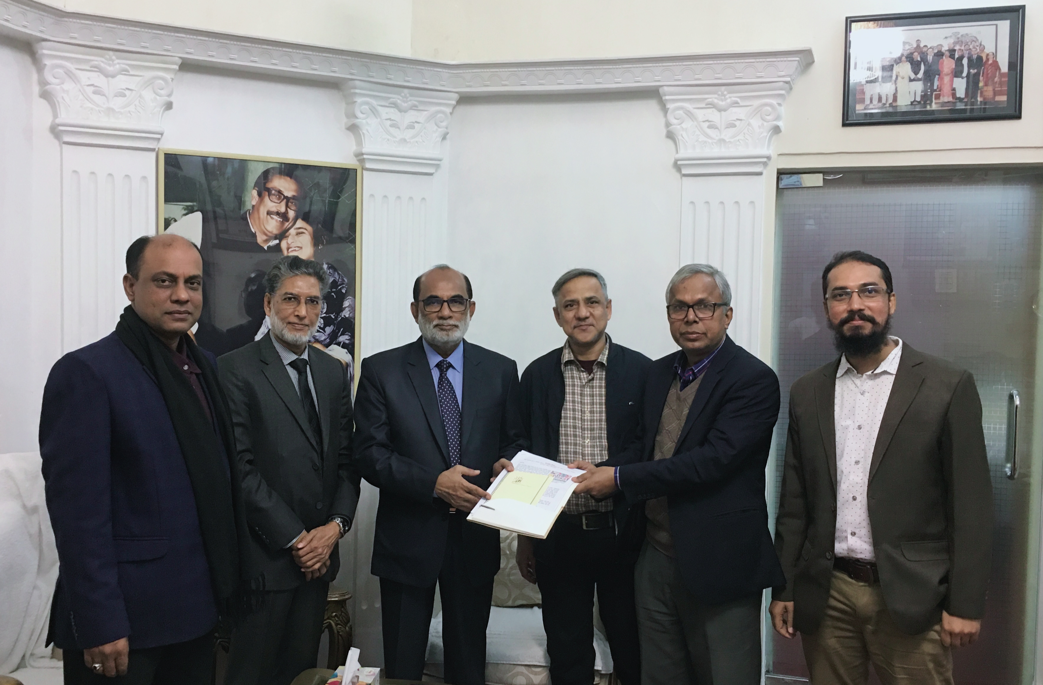 5951b2ec-21d5-42ab-b499-3dc7d24d96c0