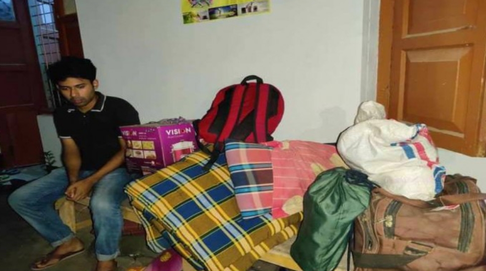 e98713cc-f286-4823-85ef-df53c41f776a