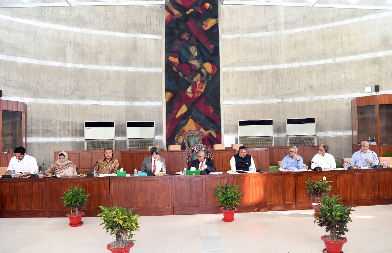 e2d2d219-6e76-471c-83b4-9c760b84b758