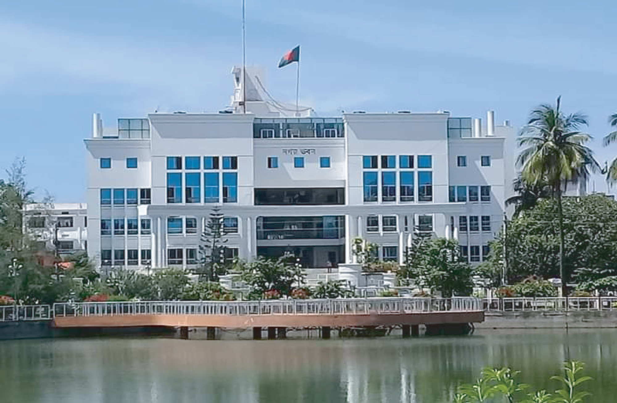 d13ee6c4-0ca1-4e4b-b252-0cb2a1086f64