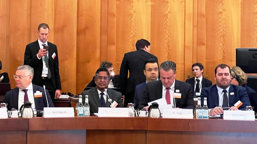 a579f481-98cf-408c-b884-a6e4b075d4e9