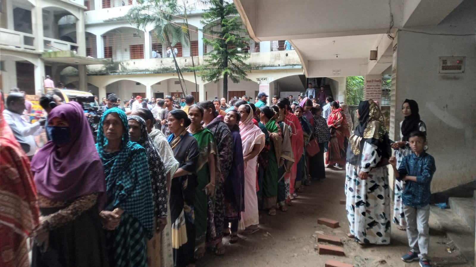 98cd2a5e-499b-4cbf-847e-64e409bfd359