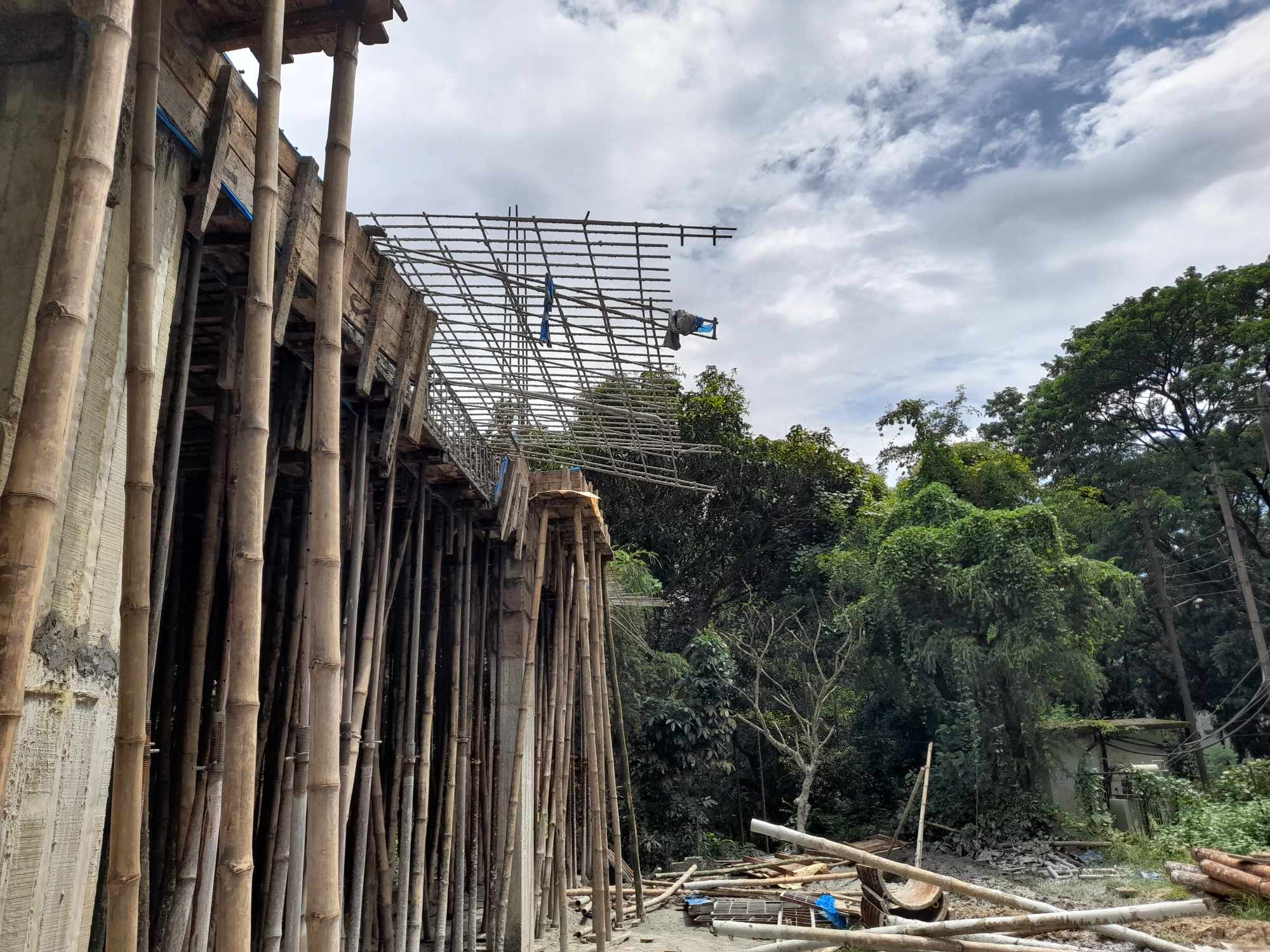 985f317d-b7c3-4cc1-b04b-69dbc21b6465