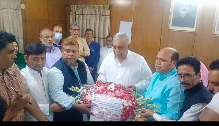 b86549a5-1558-4367-b825-55ef792c35b5