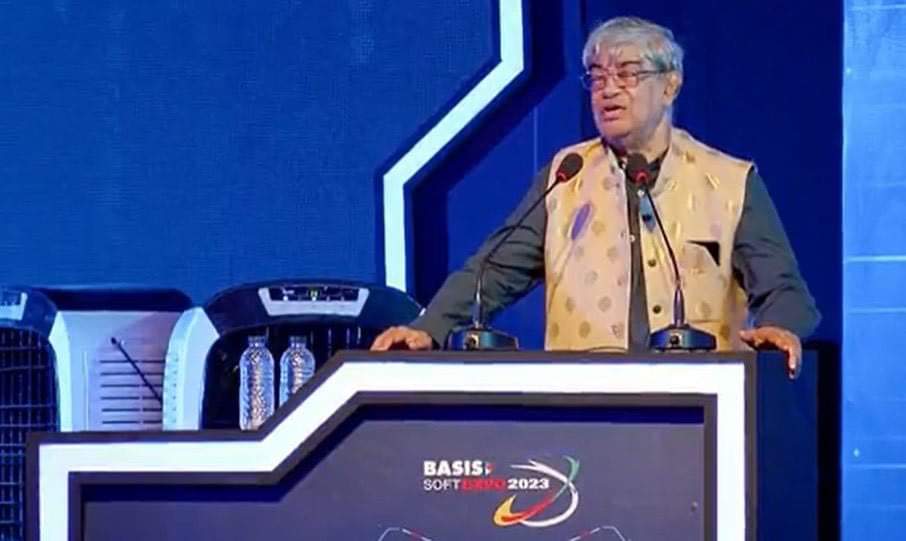 c7708542-a4b7-49c0-b92d-92e8d1816bb3