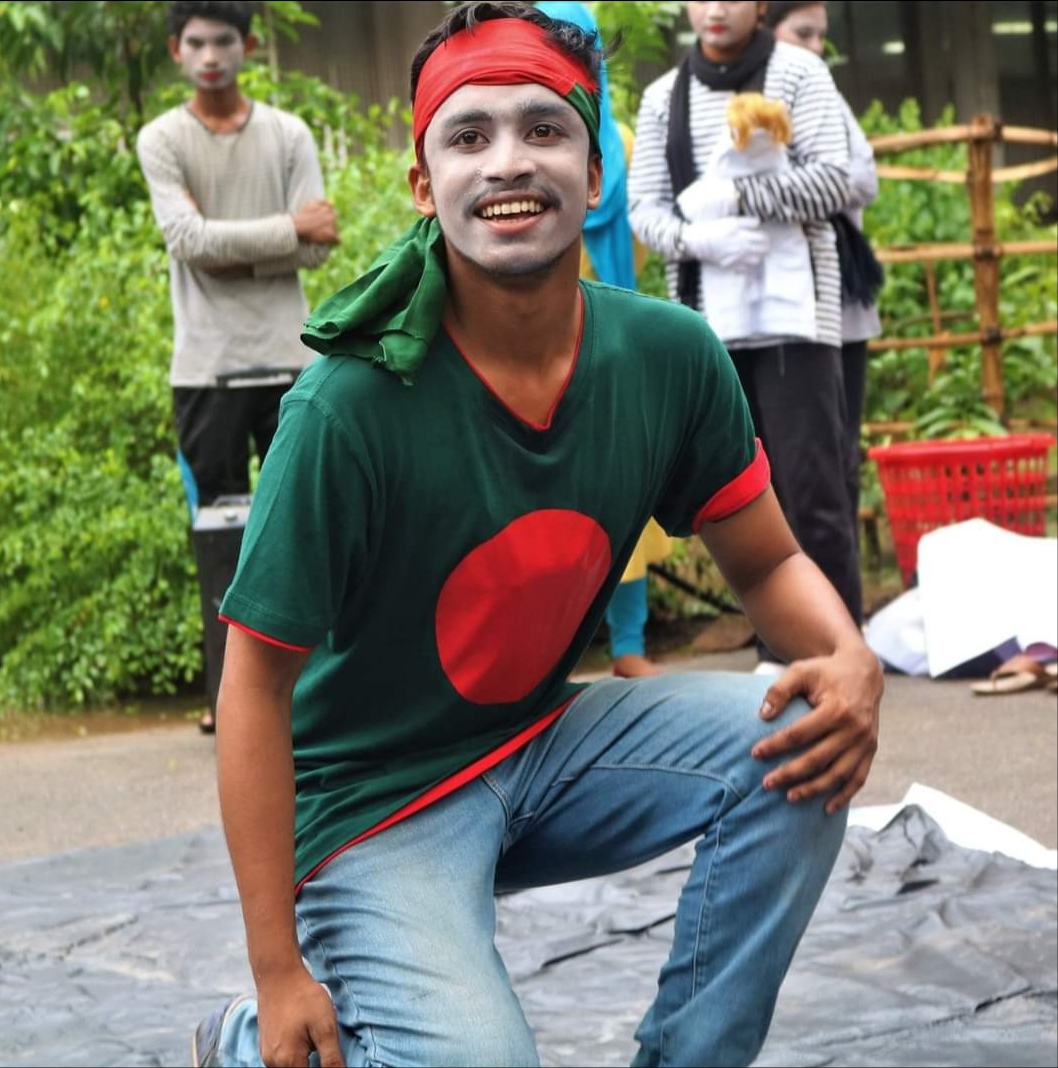 cc40b076-9442-4bce-970b-de70c5291688