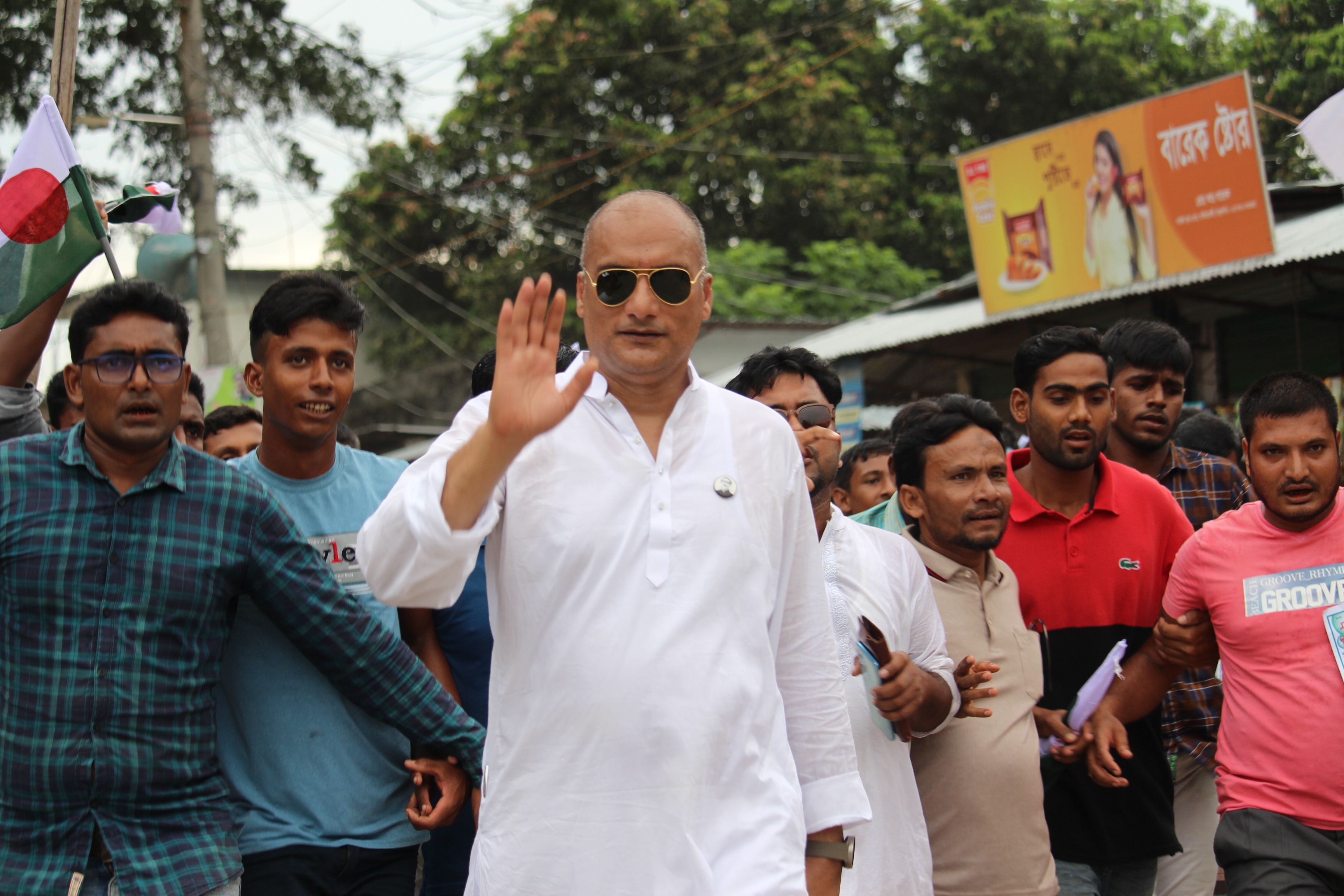 9c2dffae-b518-48ac-a5ee-02619a9c5f87