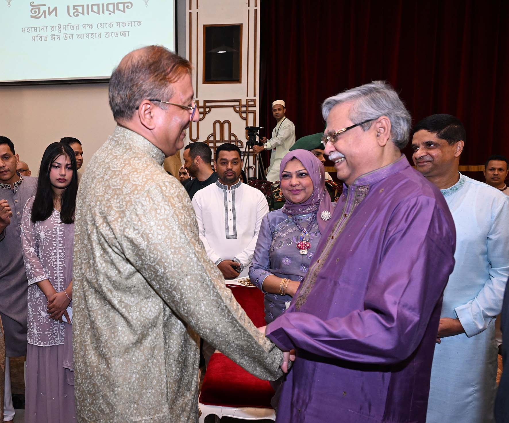 ঈদুল আযহা উপলক্ষে বঙ্গভবনে শুভেচ্ছা বিনিময় করলেন রাষ্ট্রপতি মো. সাহাবুদ্দিন