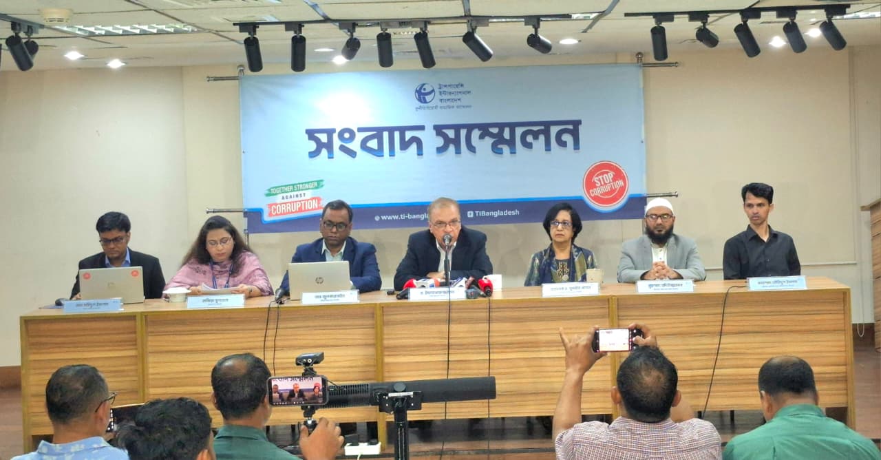 সরকারের ১০০ দিনে আশা ও উদ্বেগ: টিআইবি